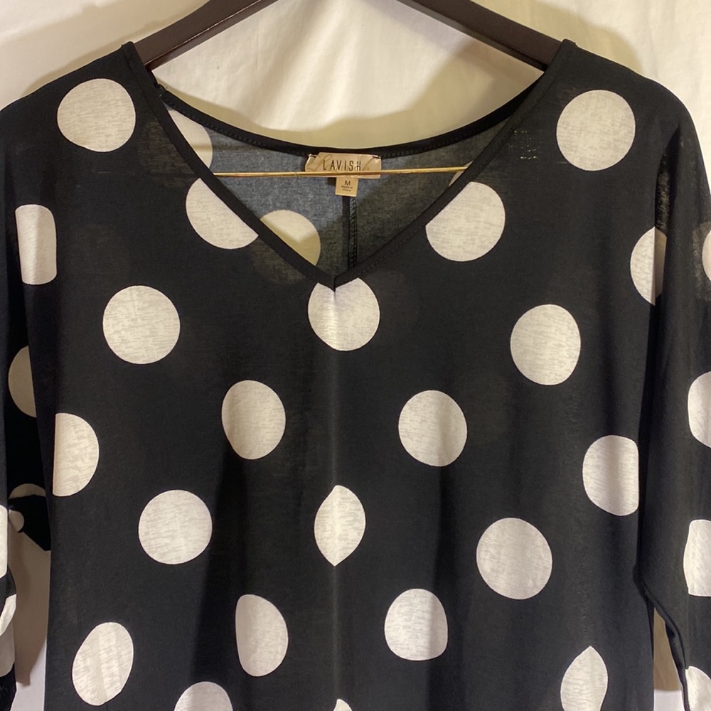 Lavish woman’s blouse top size Med - Picture 3 of 5